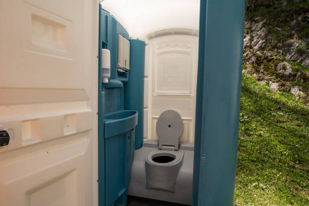 Best Portable restroom trailer rental  in Brookwood, AL